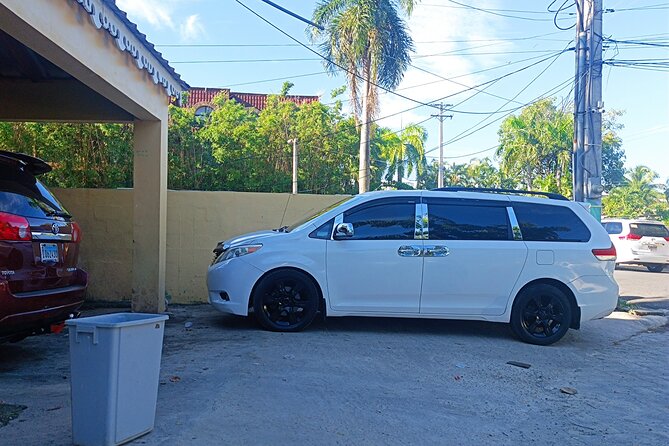 Taxi Cabaret Sosua Airport Transfer to (Pop) Airport - Airport Transfer Options in Sosua
