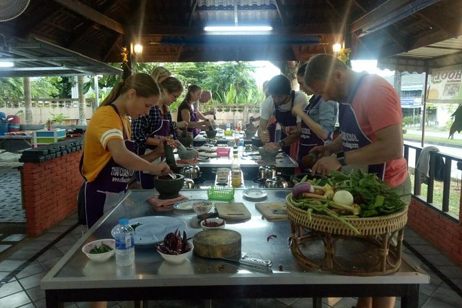 The Best Cooking Class at Thai Charm Cooking School in Krabi - Meeting and Pickup Information