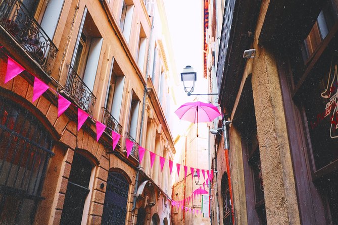 The Instagrammable Spots of Montpellier With a Local - Historic Old Town Charm