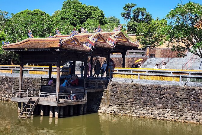 Thien Mu Pagoda and Tombs Tour by Boat and Car - Boat and Car Tour Overview