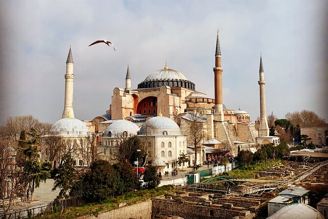 Topkapi Palace, Basilica Cistern, Grand Bazaar - Private Tour. - Inclusions