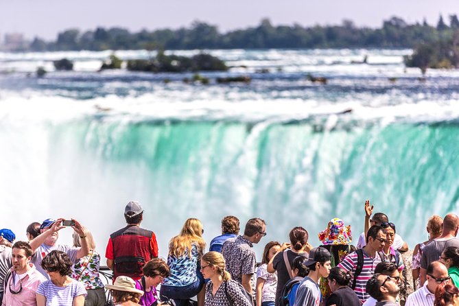 Toronto To Niagara Falls Day Tour (Includes Boat Cruise & Wine Tasting) - Pickup and Transportation