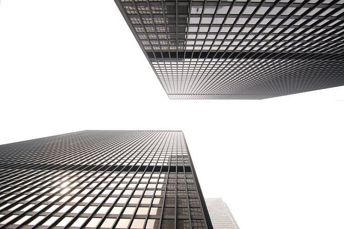 Torontos Financial District and City Halls: A Self-Guided Audio Tour - Exploring Torontos Financial District