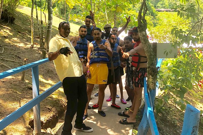 Tour From Montego Bay to Martha Brae River Rafting & Blue Hole/Secret Falls - Pickup Information