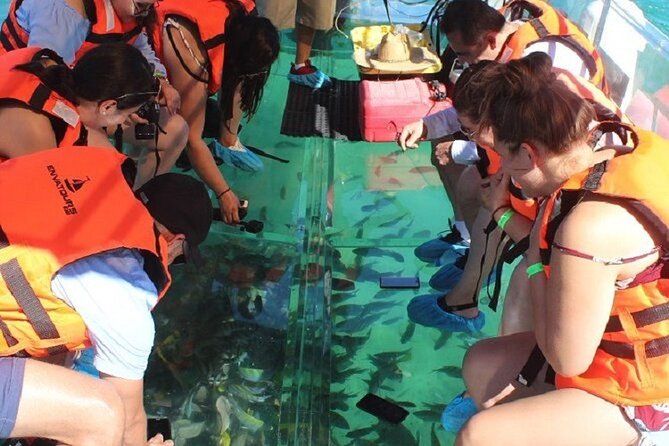 Tour the Arch, Lands End and More in Cabos Only Clear Boat - Check-in Location