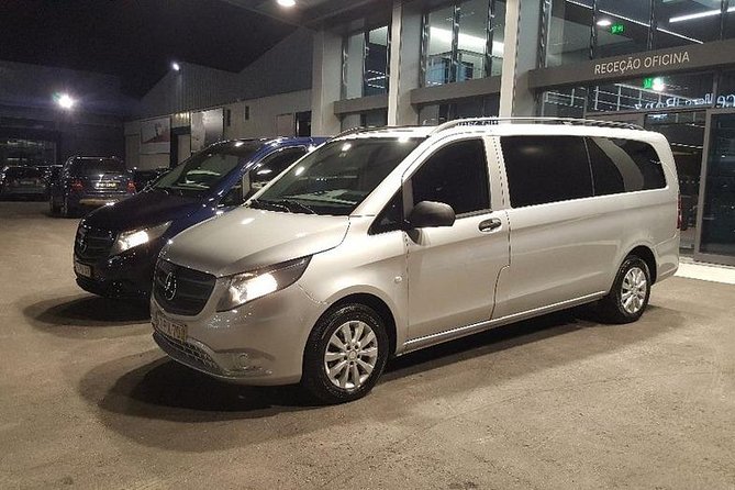Transfer Airport (OPO) - Oporto (City Center) - Date and Travelers