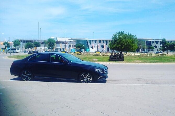 Transfer From Salou/ Port Aventura/ Cambrils to BCN Airport - Confirming Pickup Time With Local Provider