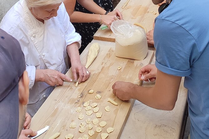 Typical Apulian Orecchiette Cooking Class Dinner Included and Wines - Meeting and Pickup