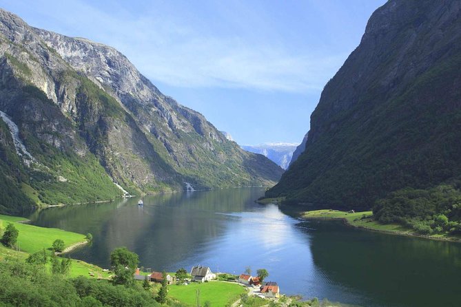 Undredal: Day Tour Including House Of Cheese  - Bergen - Exploring Undredals Natural Beauty