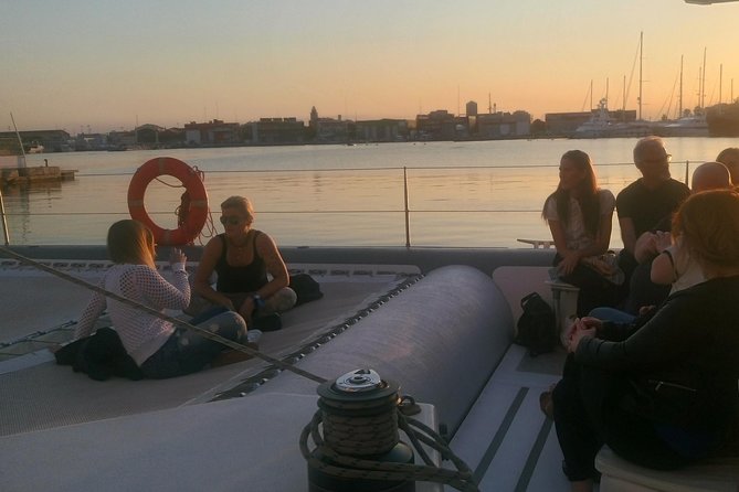 Valencia Sunset Cruise With Dinner at the Beach - Overview of the Sunset Cruise