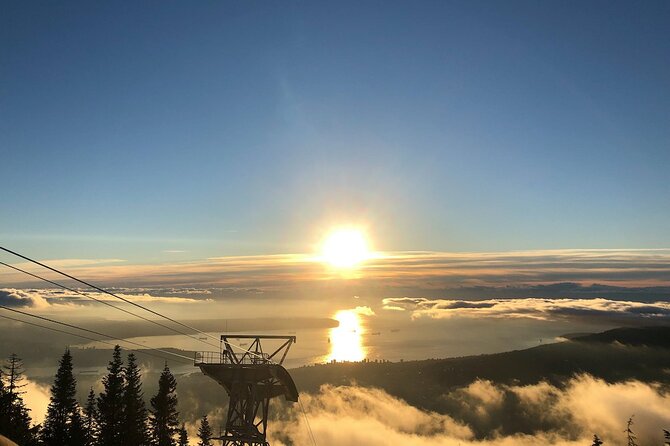 Vancouver Small Group Night Tour W/Capilano Grouse Mtn Dinner - Dinner With Spectacular Views at Grouse Mountain