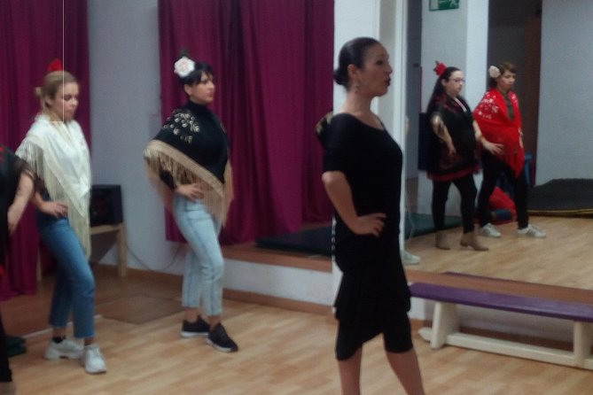 Vejer De La Frontera: Flamenco Dancing Lesson  - Cádiz - Overview and Experience