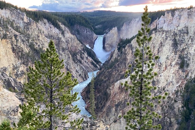 VIP Private Boutique Tour of Yellowstones Upper Loop - West Yellowstone, MT - Tour Overview and Highlights