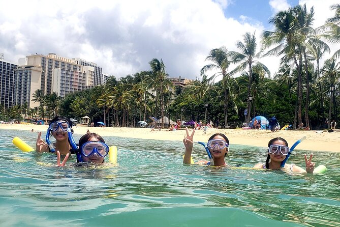 Waikiki Snorkeling. Free Pictures and Video! Shallow. Many Fish! - Exploring the Marine Conservation Area