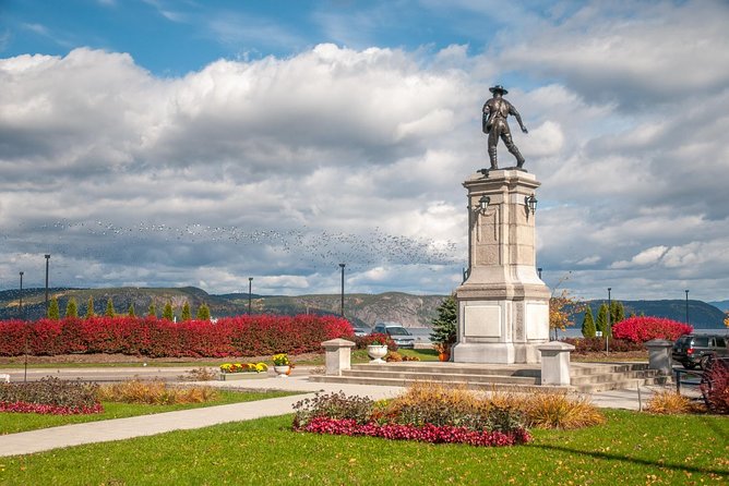 WALKING AT BEC-SCIE OUTDOOR CENTRE (CANYON) - Saguenay Guided Tours - Activity Details