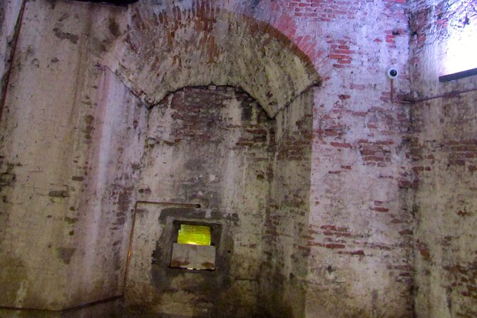 Walking Ramparts Tour in Lucca - Overview and Features