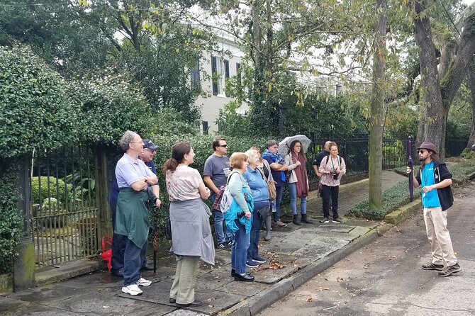 Walking Tour in New Orleans Garden District - Meeting and Pickup Details