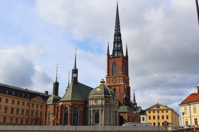 Walking Tour of Stockholm Old Town - Pricing and Reservation Options