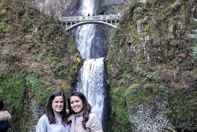 Waterfalls & Wine Tour-Multnomah Falls,Vineyards,Hood River Combo - Tour Highlights
