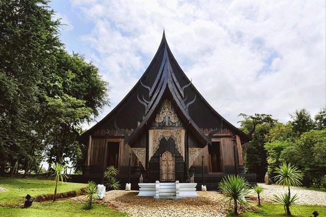 White Temple, Black House Museum and Hot Spring Tour From Chiang Mai - Inclusions and Transportation