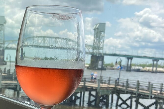 Wilmington Wine and History Stroll - Inclusions and Meeting Details