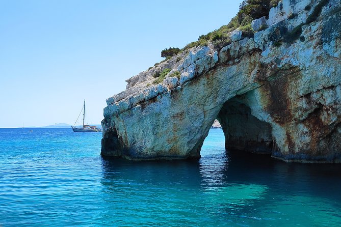 Zakynthos Private Tour to Shipwreck and Blue Caves - Tour Highlights and Itinerary