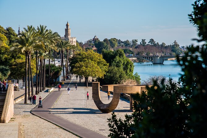 2-Day Seville Tour From Granada With Royal Alcazar Palace, Seville Cathedral and Flamenco Show