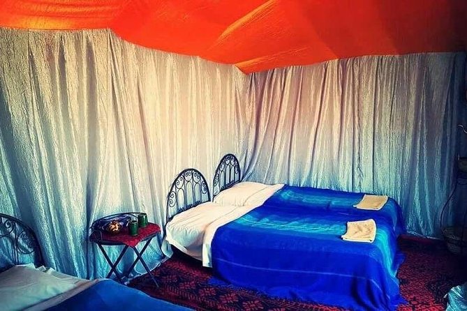 2-Day Zagora Tour From Marrakech Including the Atlas Mountains, Camel Trek and Desert Camp
