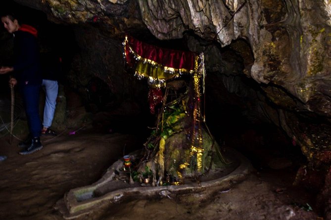 2 Days Bandipur Siddha Gufa Caving