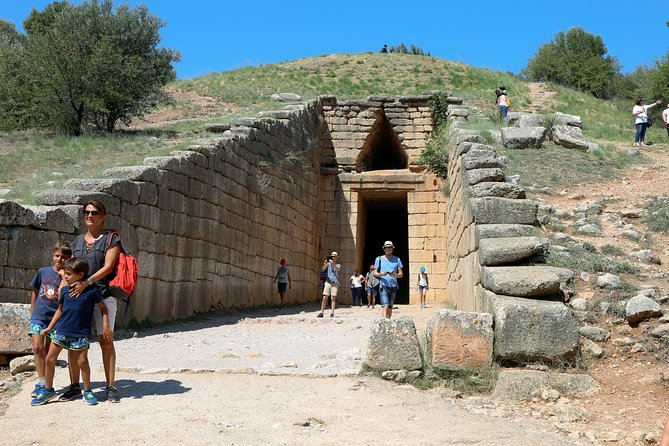 2 Days Private Tour: Delphi - Mycenae & Corinth - Good To Know