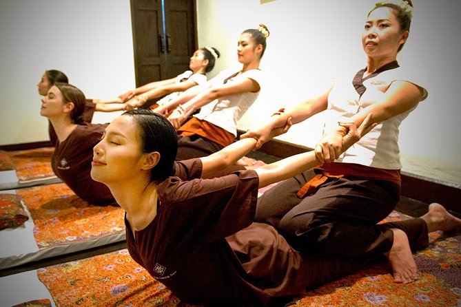 2 Hour Spa Package With Thai and Foot Massage at Fah Lanna Spa - Old City