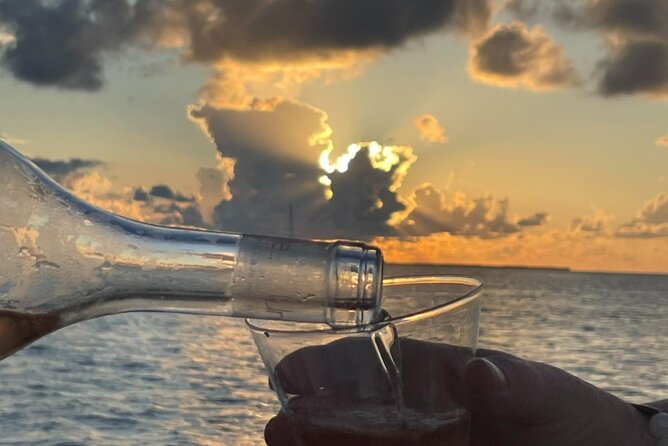 2-Hour Sunset Sailing With Wine In Stock Island