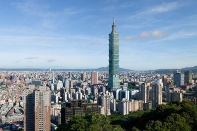 2-Hour Vegetarian Private Walking Tour - S.Y.S. Memorial Hall & 44 South Village