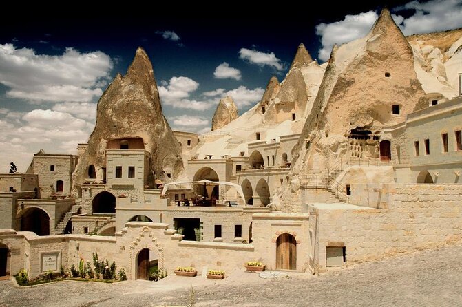 2-Hours Cappadocia Jeep Safari Tour From Goreme With Pick up
