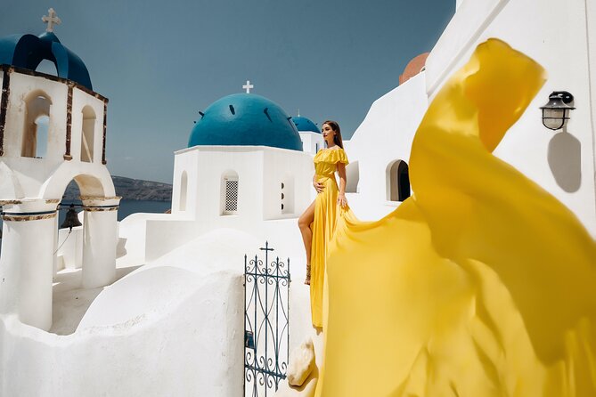 1-Hour Private Santorini Flying Dress Photoshoot - Choosing the Perfect Location for Your Photoshoot