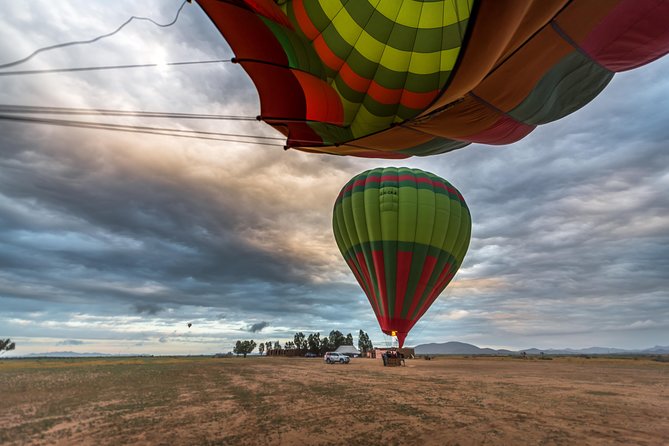 1-Hour Private TOP VIP Hot Air Balloon Flight North Marrakech With Breakfast - Visit to La Palmeraie
