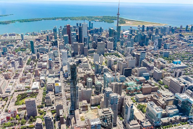 14-Minute Helicopter Tour Over Toronto - Meeting and Pickup Details