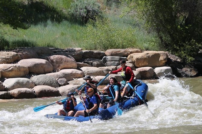 2.5 Hour "Splash "N" Dash" Family Rafting in Durango With Guide - Meeting and Pickup