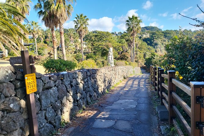 2 Day Private Pictures of Nature Tour in Jeju Island - Exclusions