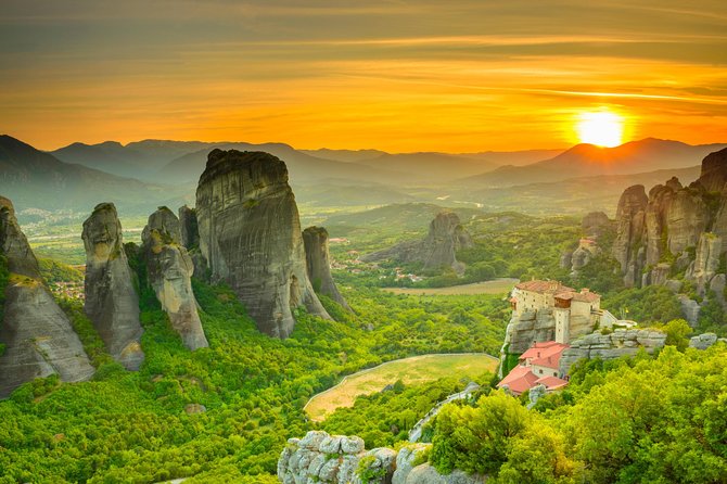 2-Day Trip to Delphi and Meteora From Athens - Reasons to Choose This Tour