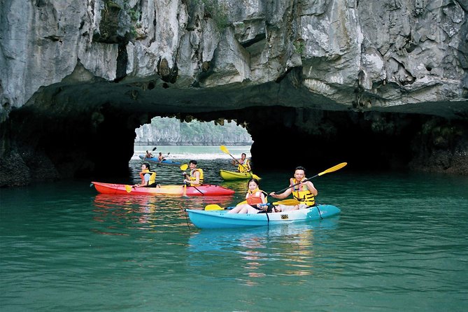 2 Days Halong Bay 3* Cruise Including Transportation From Hanoi - Traveler Reviews