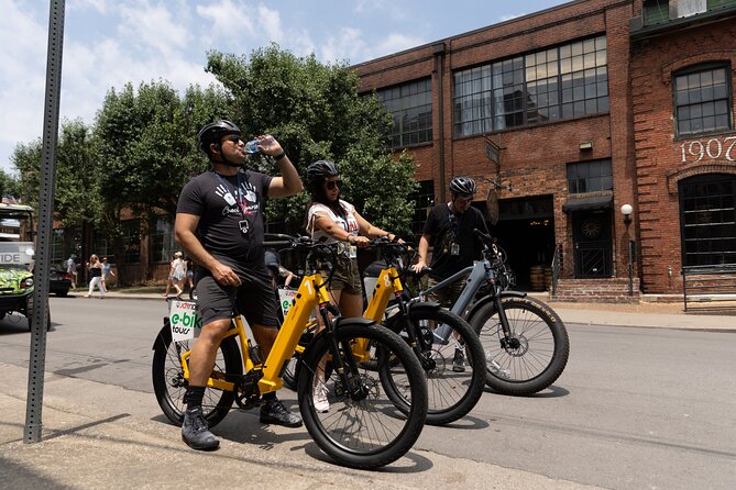 2-Hour Guided E-Bicycle Sightseeing Tour of Nashville - Meeting and Pickup