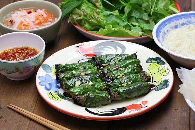 2 Hour Ho Chi Minh Guided Street Food Tour - Pricing and Booking Information