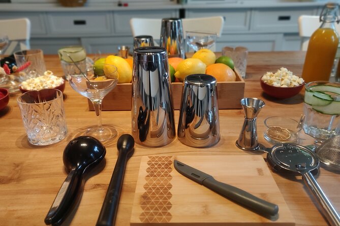 2 Hours Cocktail Workshop in Amsterdam - Exploring the Science of Cocktail Combinations