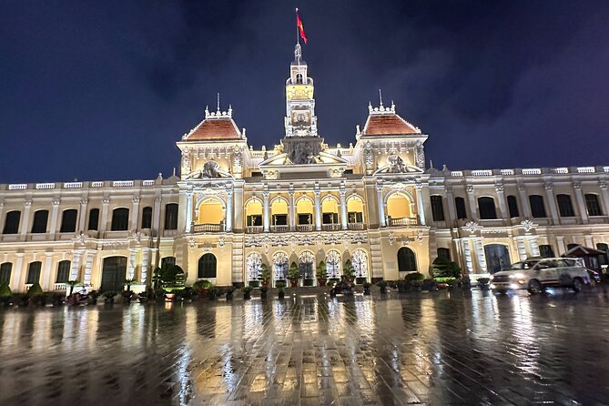 2 Hours Evening Walking Tour in Saigon With Professional Guide - Professional Guide
