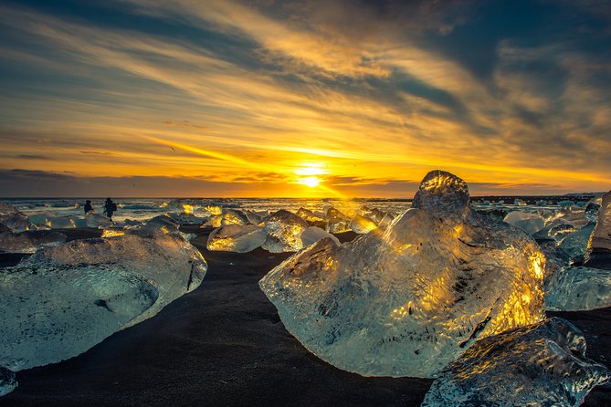 3 Day Tour Jokulsarlon - Golden Circle - South Coast - Glacier Hike - Boat Tour - Accommodation and Tour Experience