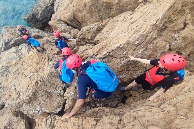 3-Hour Private or Small Group Coasteering in Sounio - Additional Information
