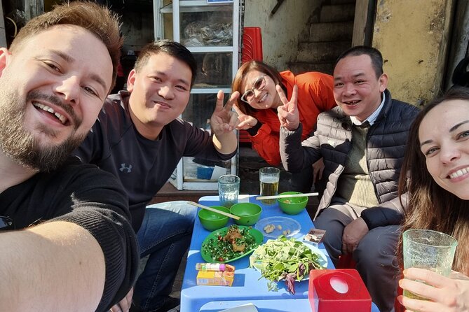 3-Hour Shared Food Tasting Experience in Hanoi Old Quarter - Authentic Vietnamese Cuisine