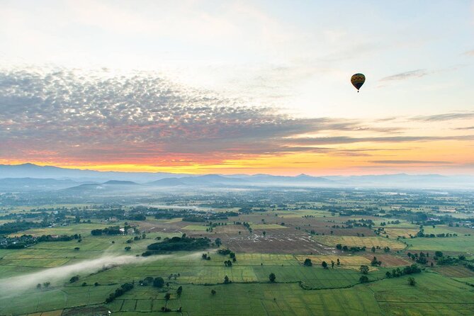 3 Hours Sunrise Hot Air Balloon Adventure in Chiang Mai - Included Drinks and Amenities
