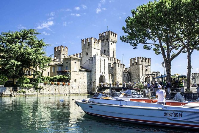 4-Day Italian Lakes Tour From Milan - Start Time and Meeting Point
